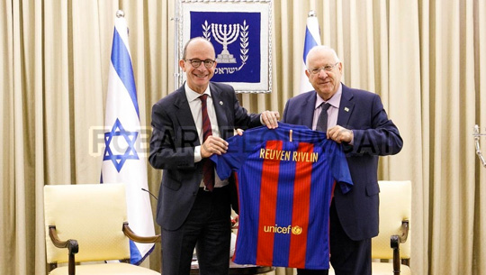 noticias-Consulado-de-Israel-el-presidente-de-israel-recibe-a-la-fundacion-fc-barcelona