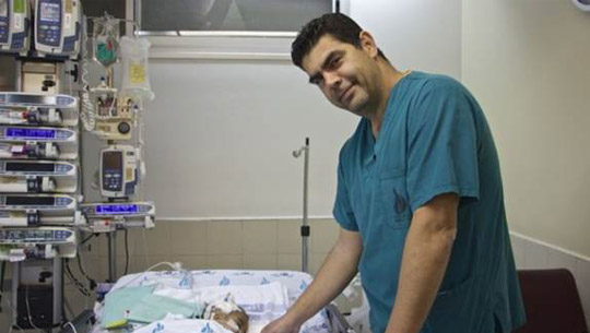 noticias-Consulado-de-Israel-bebe-afgano-recibe-tratamiento-para-salvarle-la-vida-02